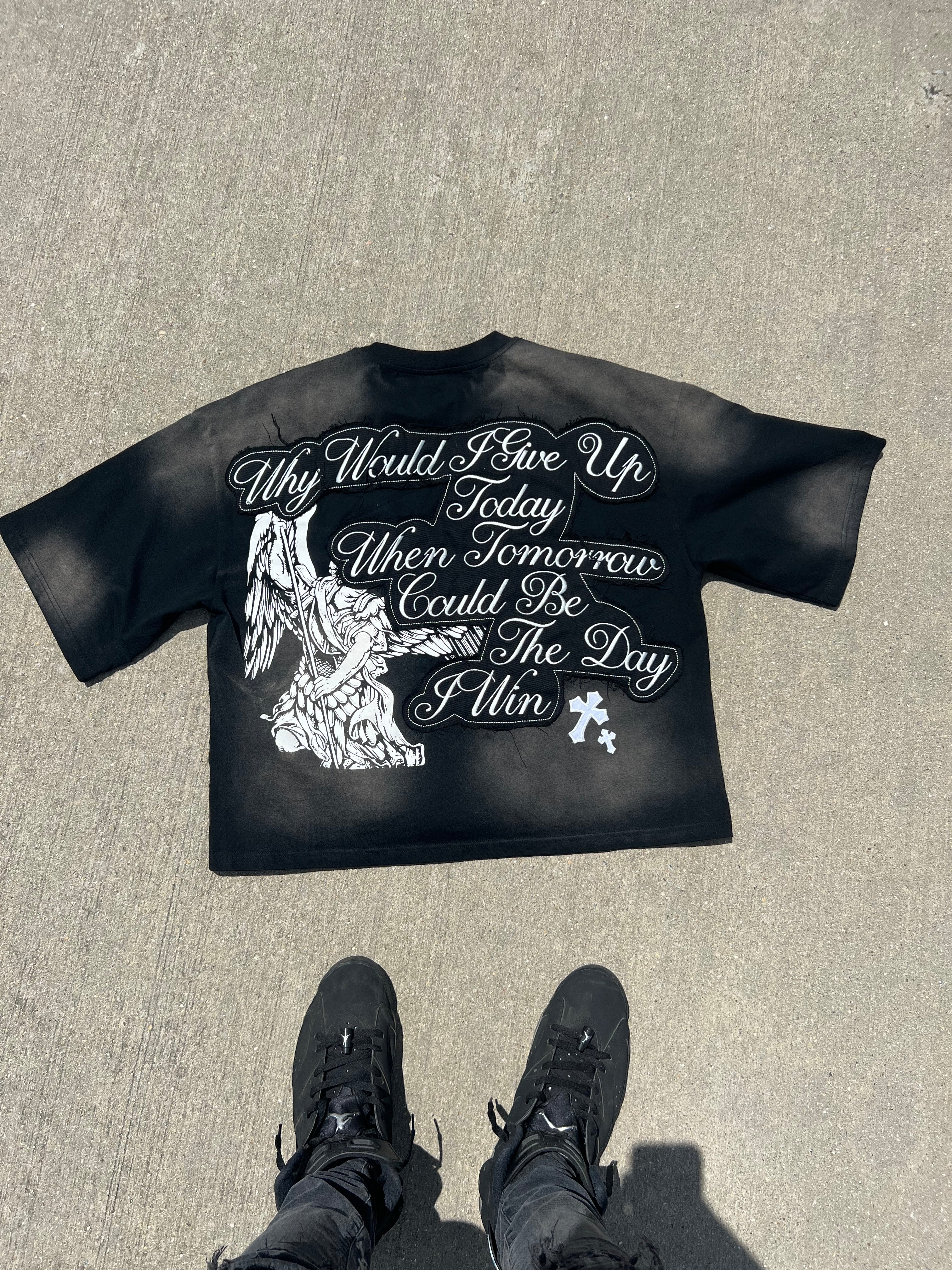 oversize sleeve tee shirt